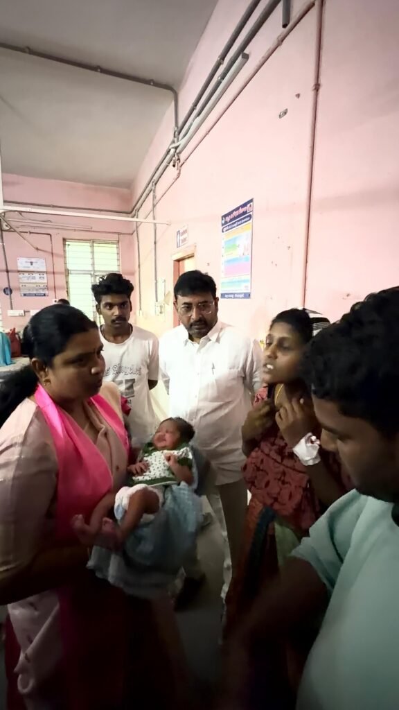 కొండాపూర్ ప్రభుత్య హాస్పిటల్ లో కనీస వసతులు కరువు
