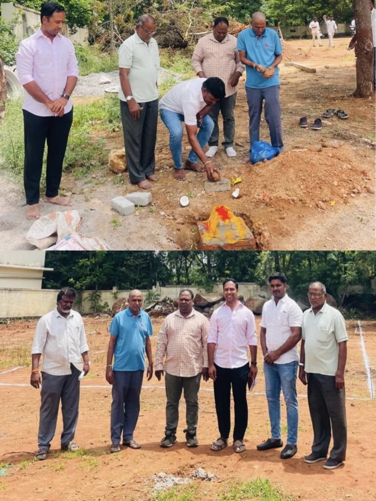 పోచారంలో హైస్కూల్ నూతన భవన నిర్మాణానికి భూమిపూజ