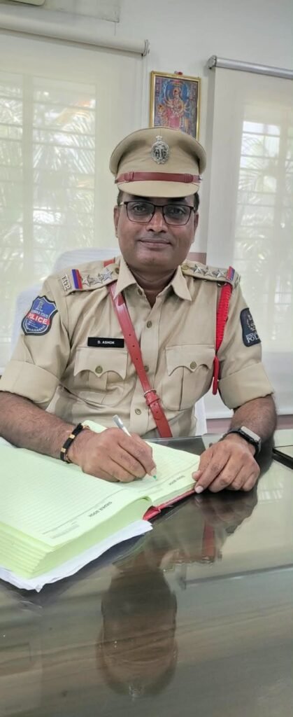 Jubilee Hills: జూబ్లీహిల్స్ ఇన్స్పెక్టర్‌గా అశోక్ బాధ్యతల స్వీకరణ