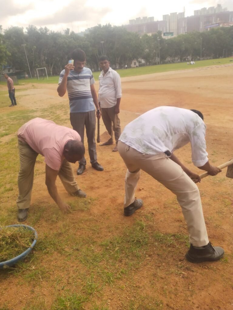 Cyberabad: ఖాకీ యూనిఫామ్ చాటున కష్టాలు..! పోలీసు శాఖలో హోం గార్డుల దుస్థితి..
