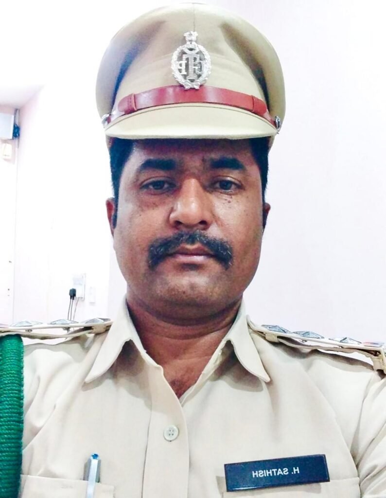 నిజామాబాద్ పోలీస్ హెడ్‌క్వార్టర్స్‌లో విషాదం..