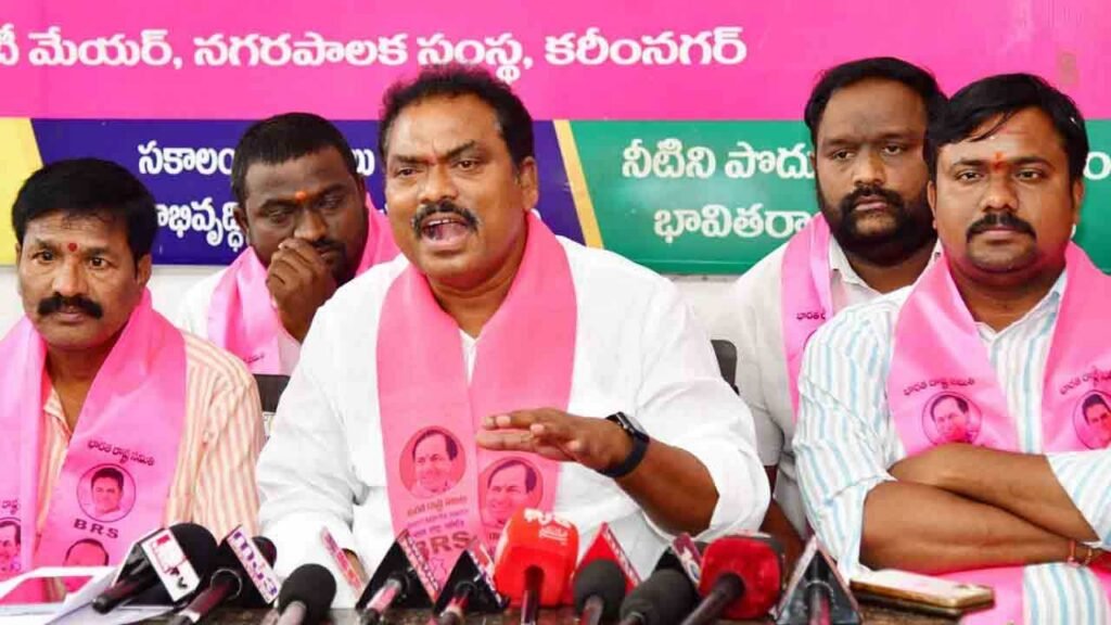 గౌరవ సభ ముందు – కౌరవ పర్వం